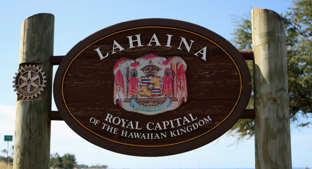 Lāhainā historic town sign marking the Royal Capital of the Hawaiian Kingdom in West Maui