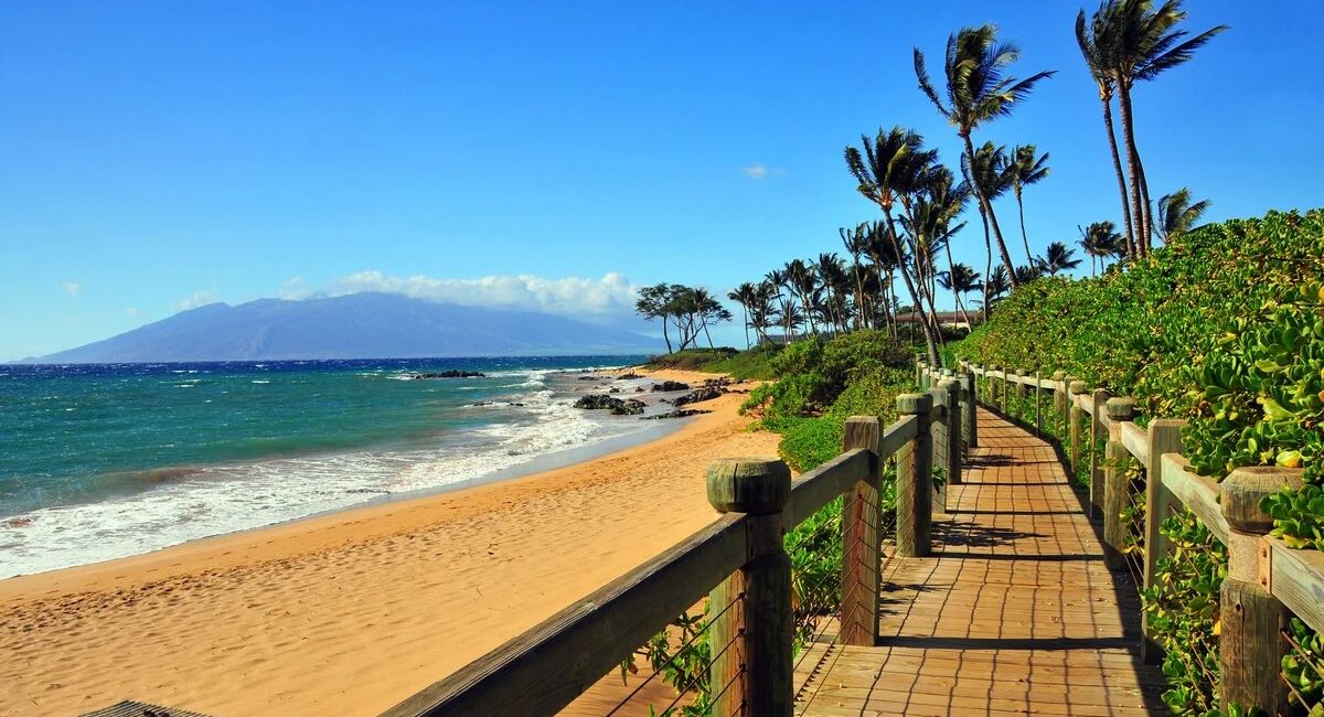 Spectacular views from the Wailea oceanfront walkway, a 3.2 mile out and back trek